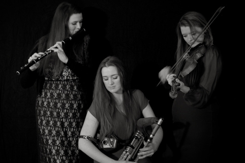 welcome Irish artists THE FRIEL SISTERS from Glasgow!