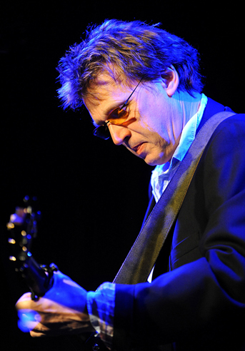 DAVID KNOPFLER