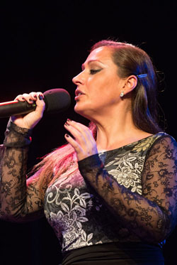 LUISA ROCHA