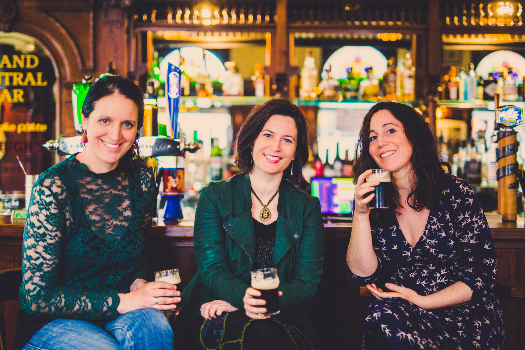 THE HENRY GIRLS (IE) & TULSK (IE) & MALOJIAN (IE) 2027 bei „30th Guinness IRISH CHRISTMAS” 