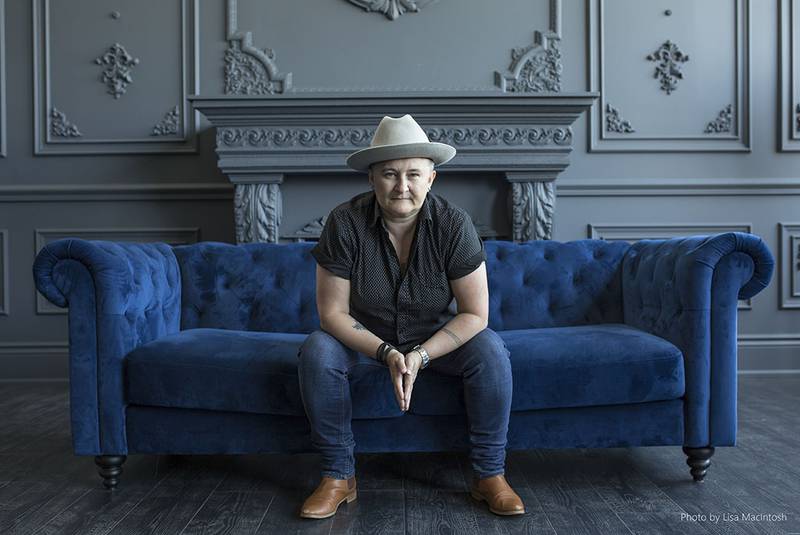 IRISH MYTHEN gewinnt die „Canadian Folk Music Awards”!