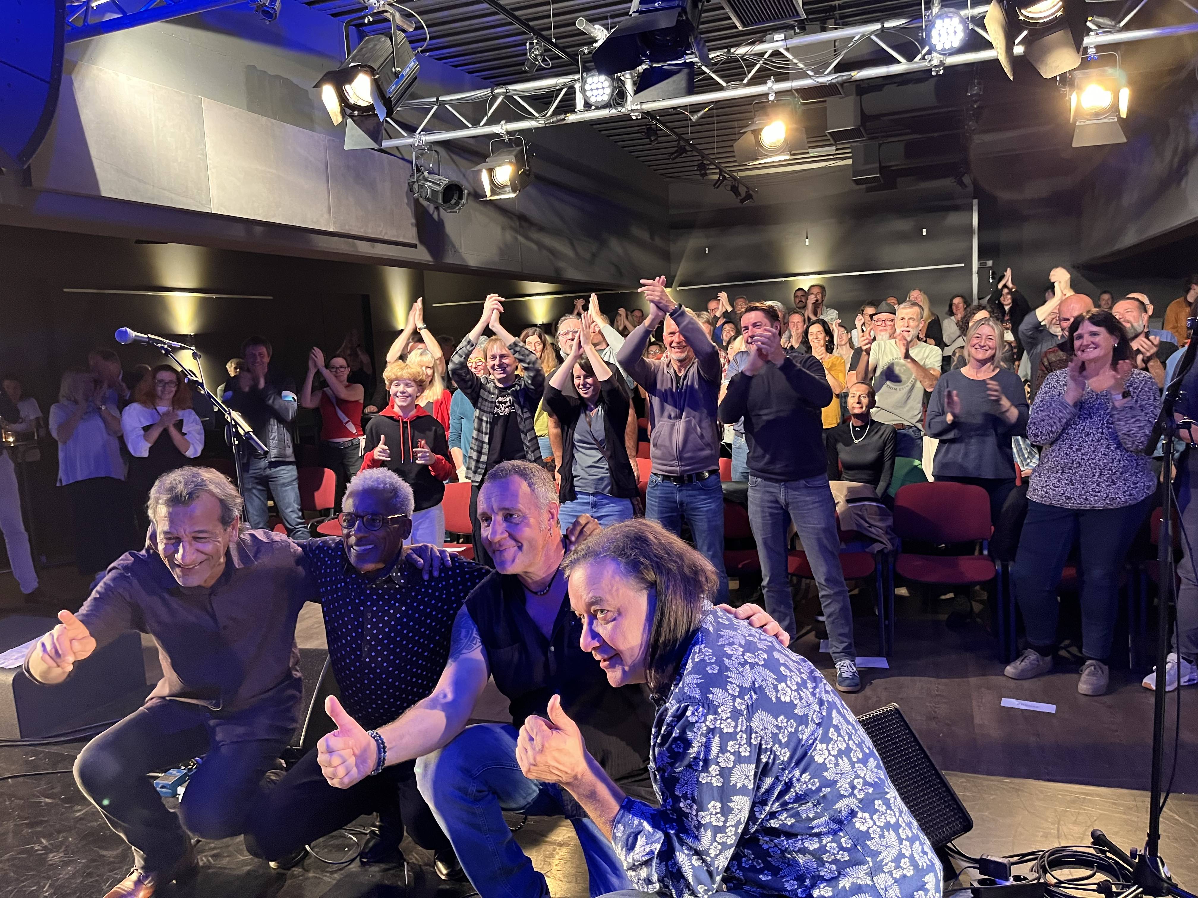 CLARENCE SPADY & NEAL BLACK BAND / Tour-Finale mit ausverkaufter Show in der Schweiz